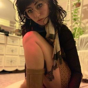 Meet your Posher, Taro